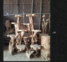 Rak Bunga Bertingkat Akar Jati